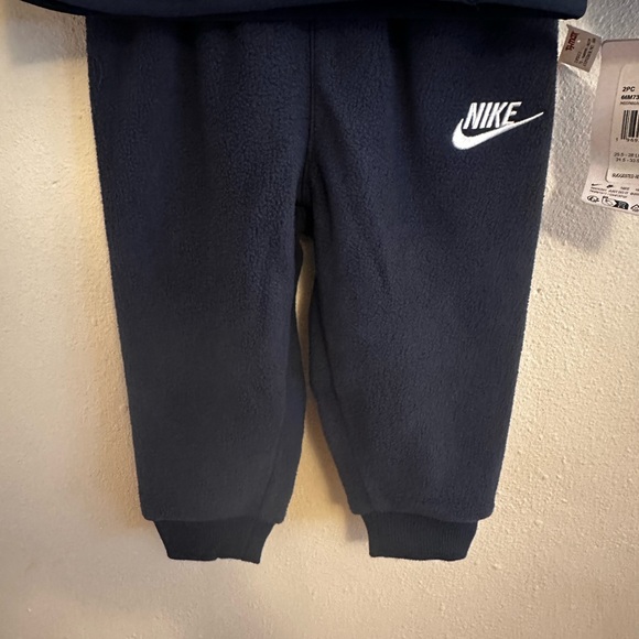 Nike Kids Navy NWT Fleece Set Outfit - Picture 7 of 7